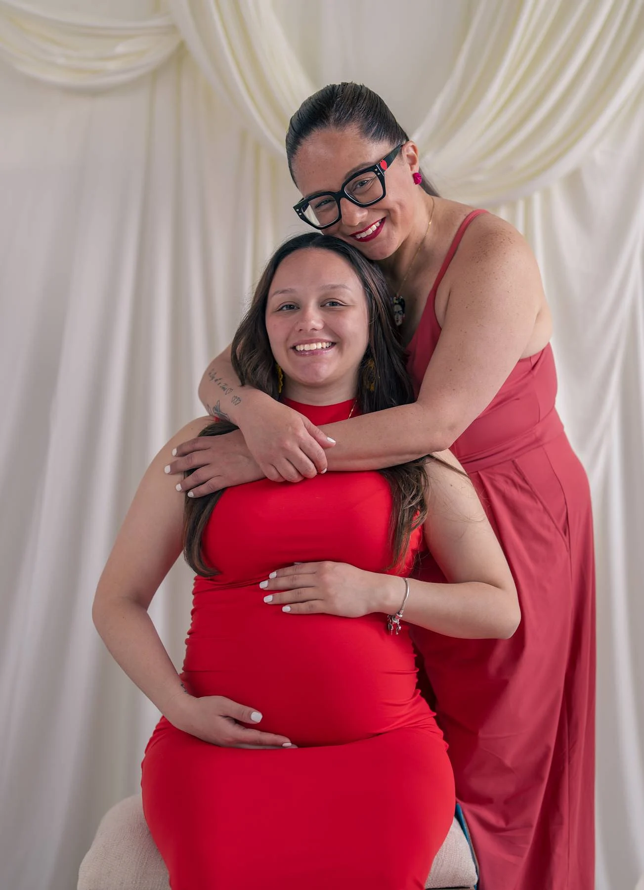Arms around the bump